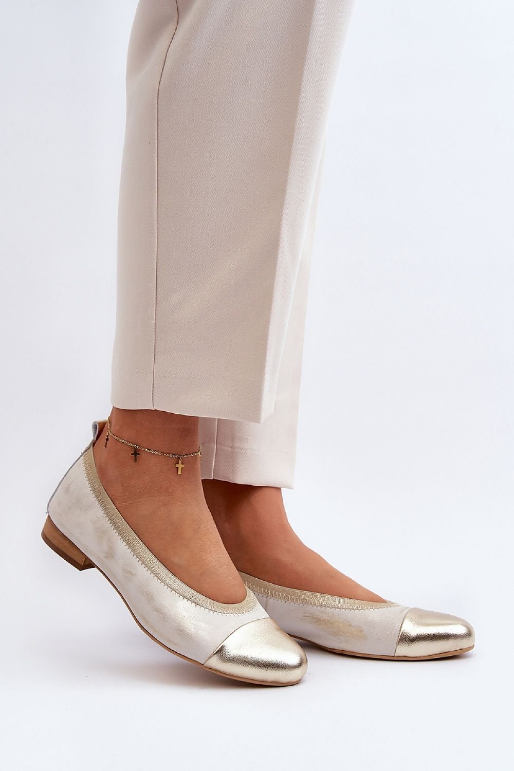 Ballerine model 192484 Step in style