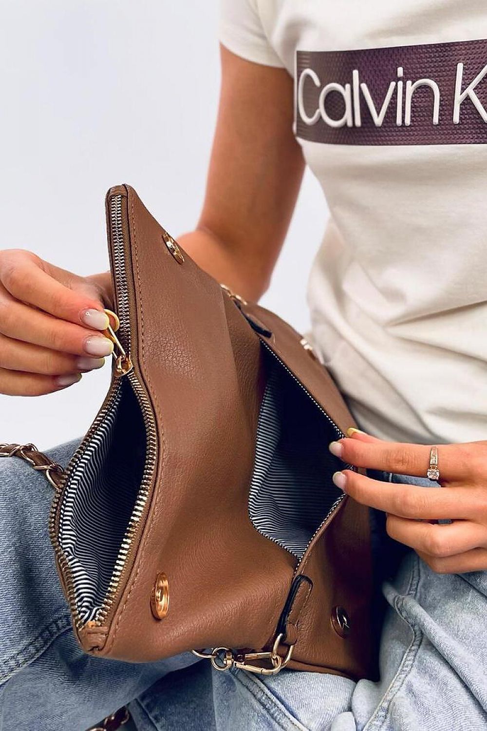 Shoulder bag model 195566 Inello