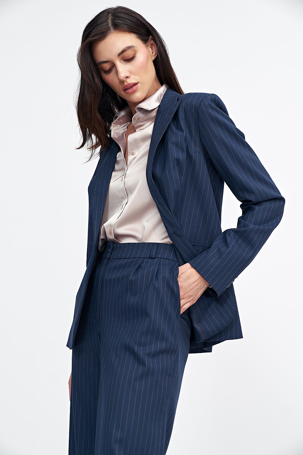 Women's blazer model 202483 Nife