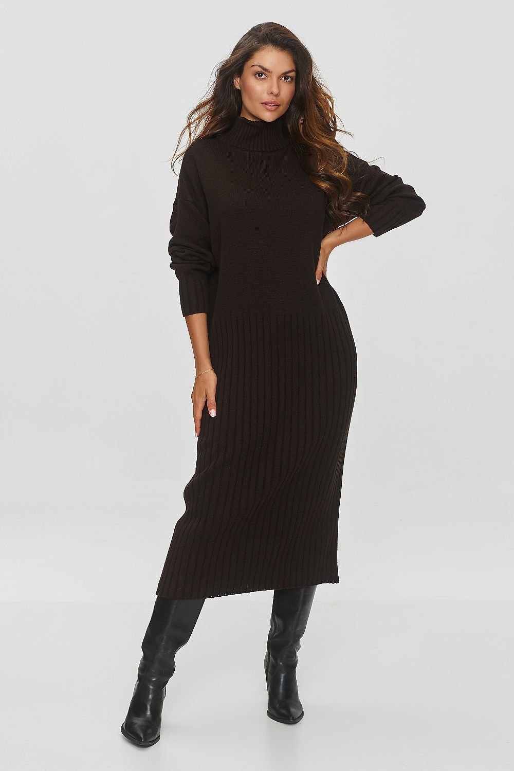 Robe de jour model 201790 Makadamia