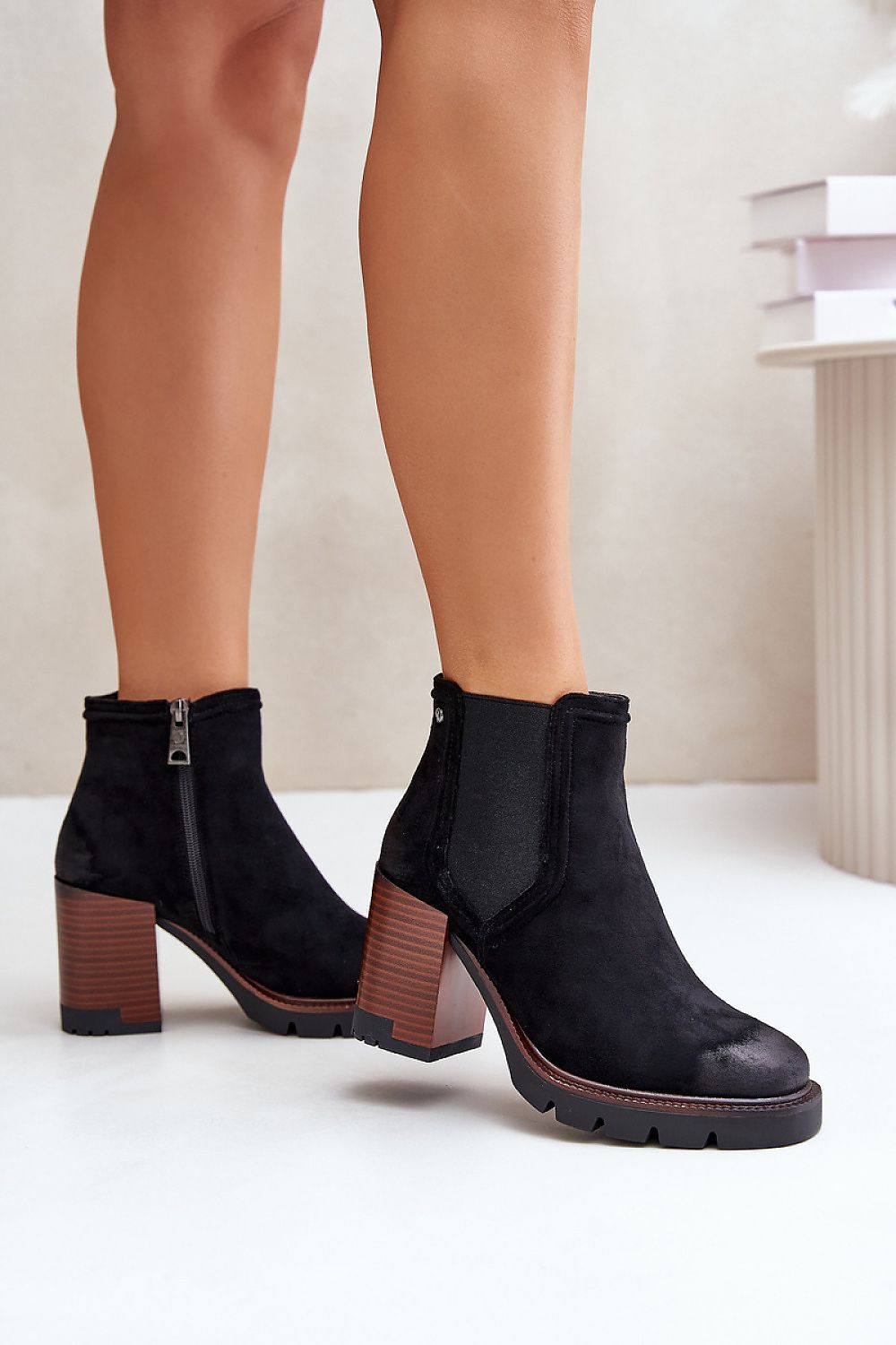 Heeled boots model 202170 Step in style