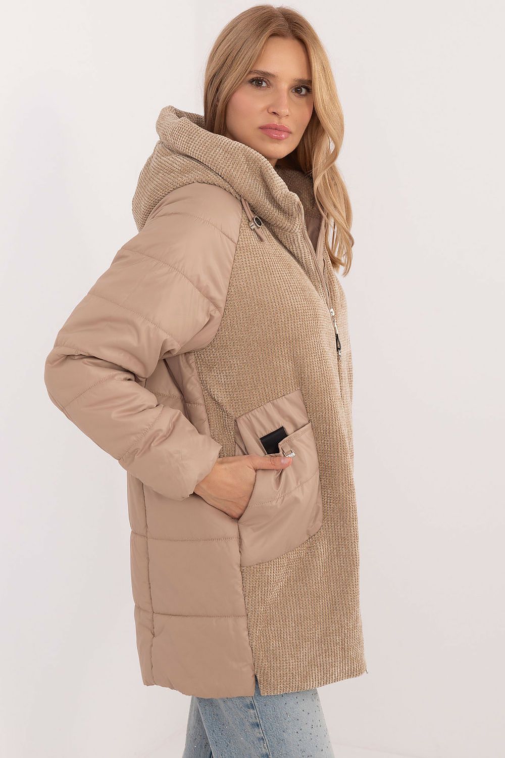 Jacket model 202252 MBM