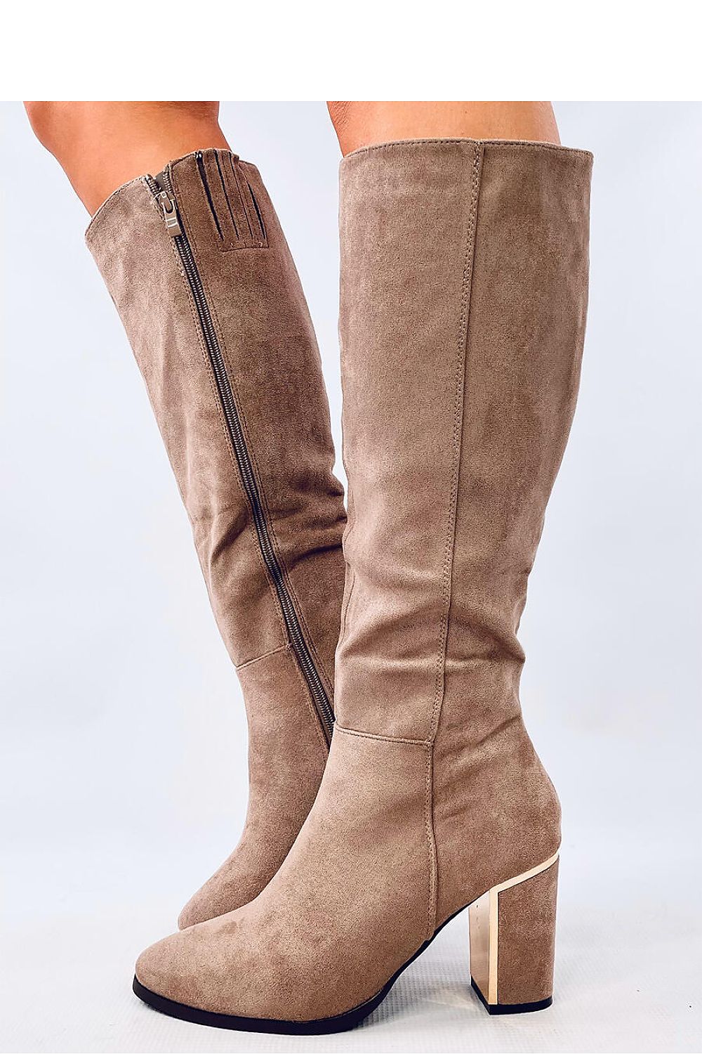Heeled boots model 202335 Inello