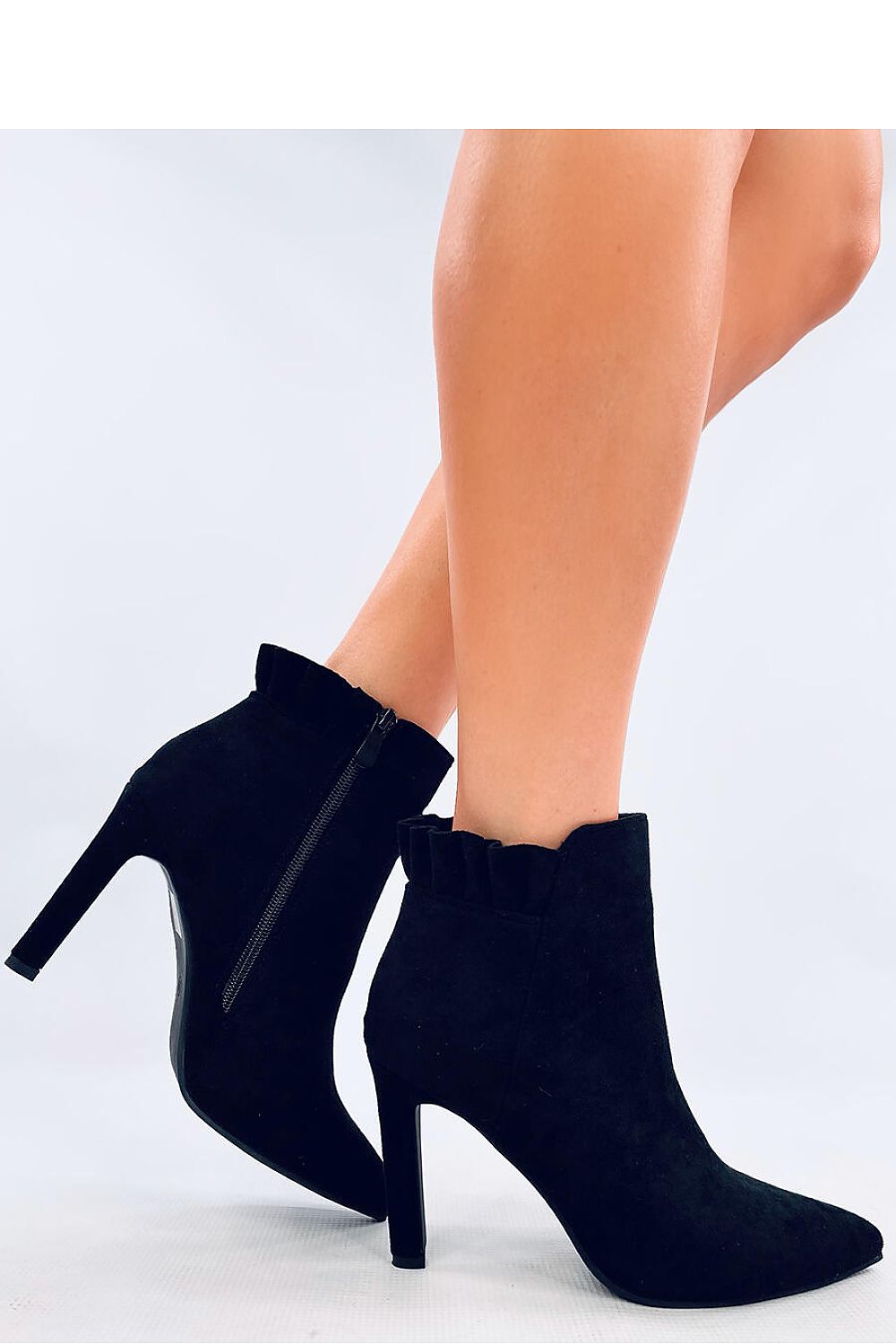 Heeled boots model 202339 Inello
