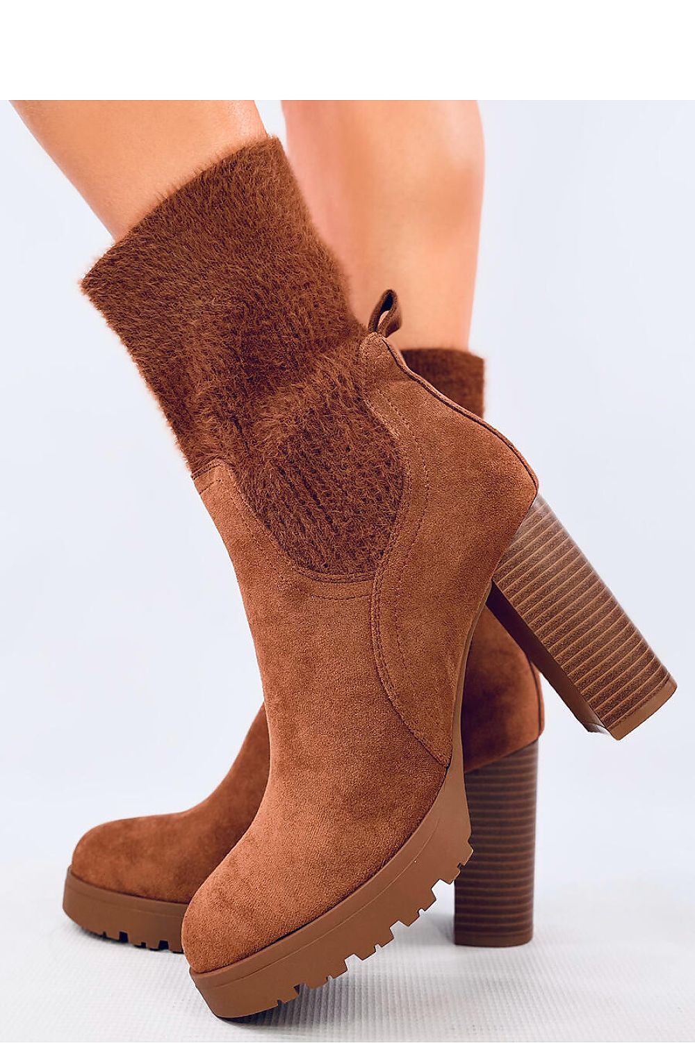 Heeled boots model 202351 Inello