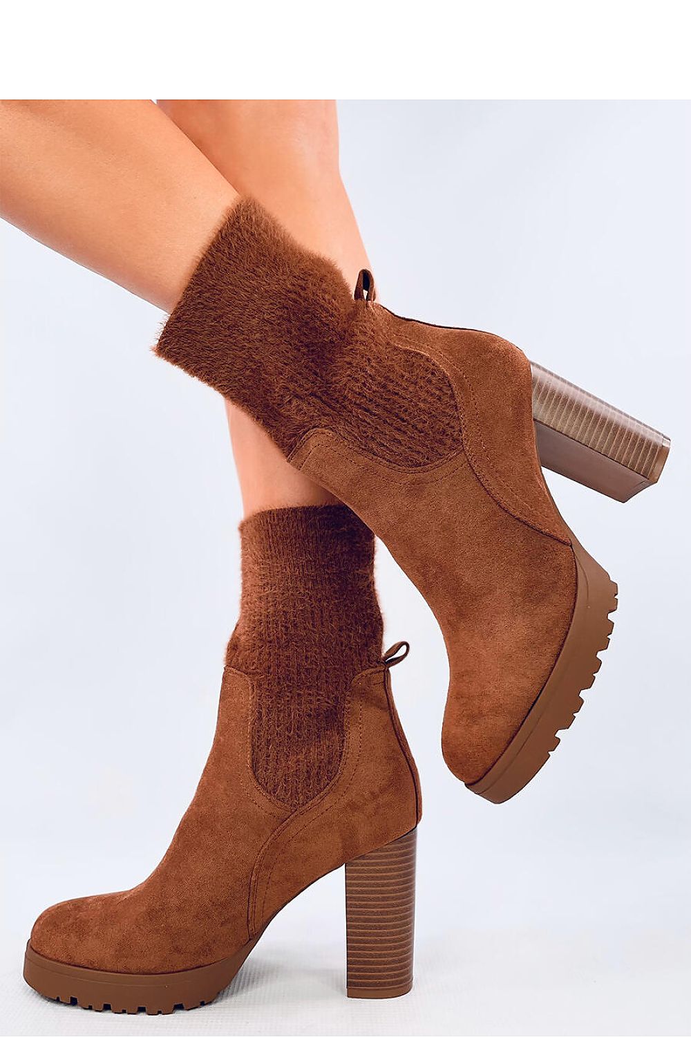 Heeled boots model 202351 Inello