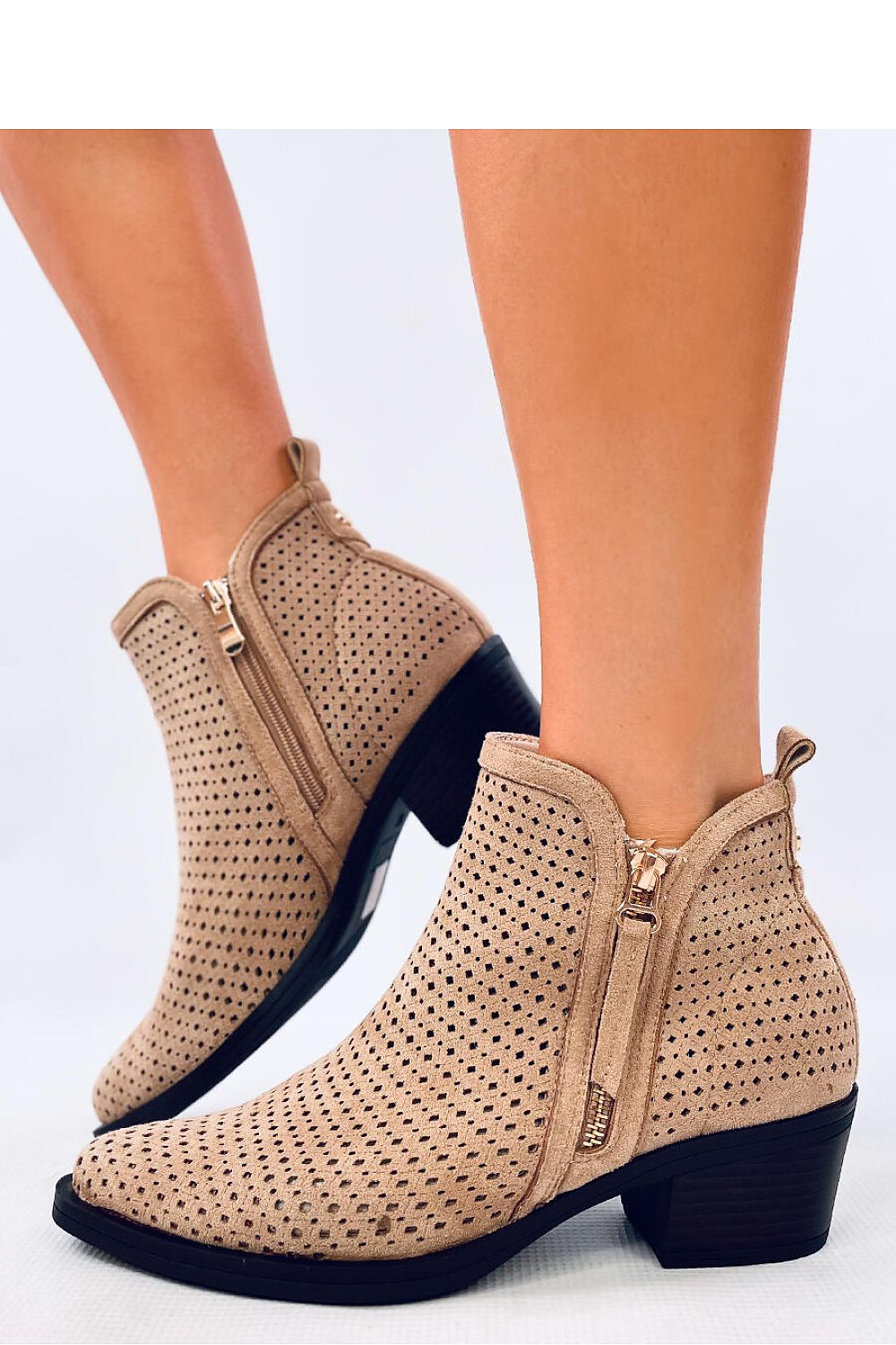 Heeled boots model 202356 Inello