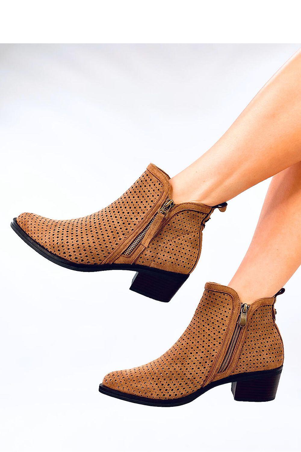 Heeled boots model 202357 Inello