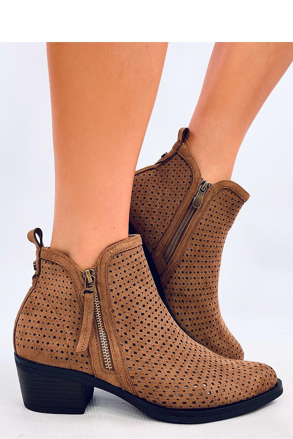 Heeled boots model 202357 Inello