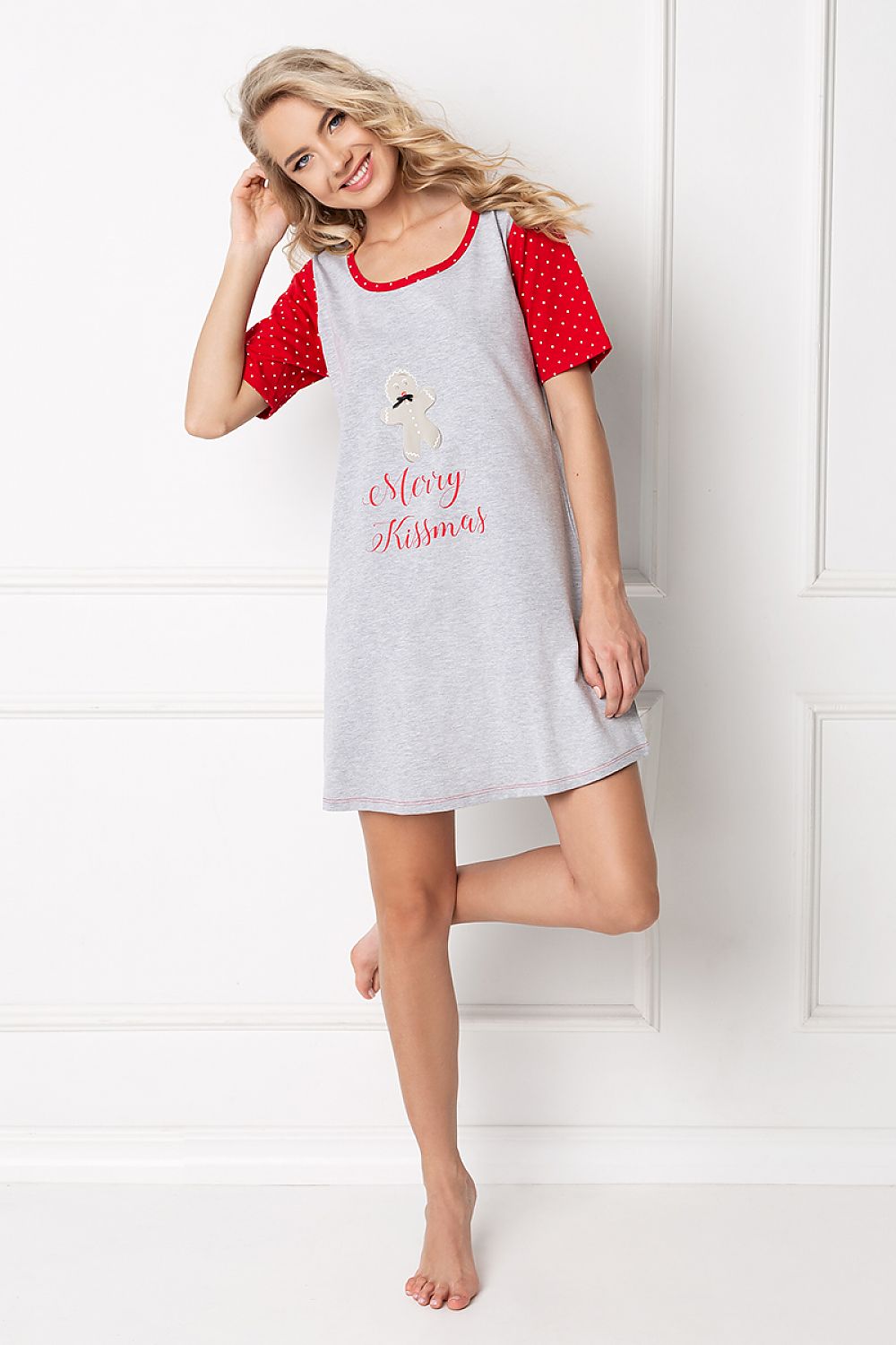 Nightgown model 137836 Aruelle