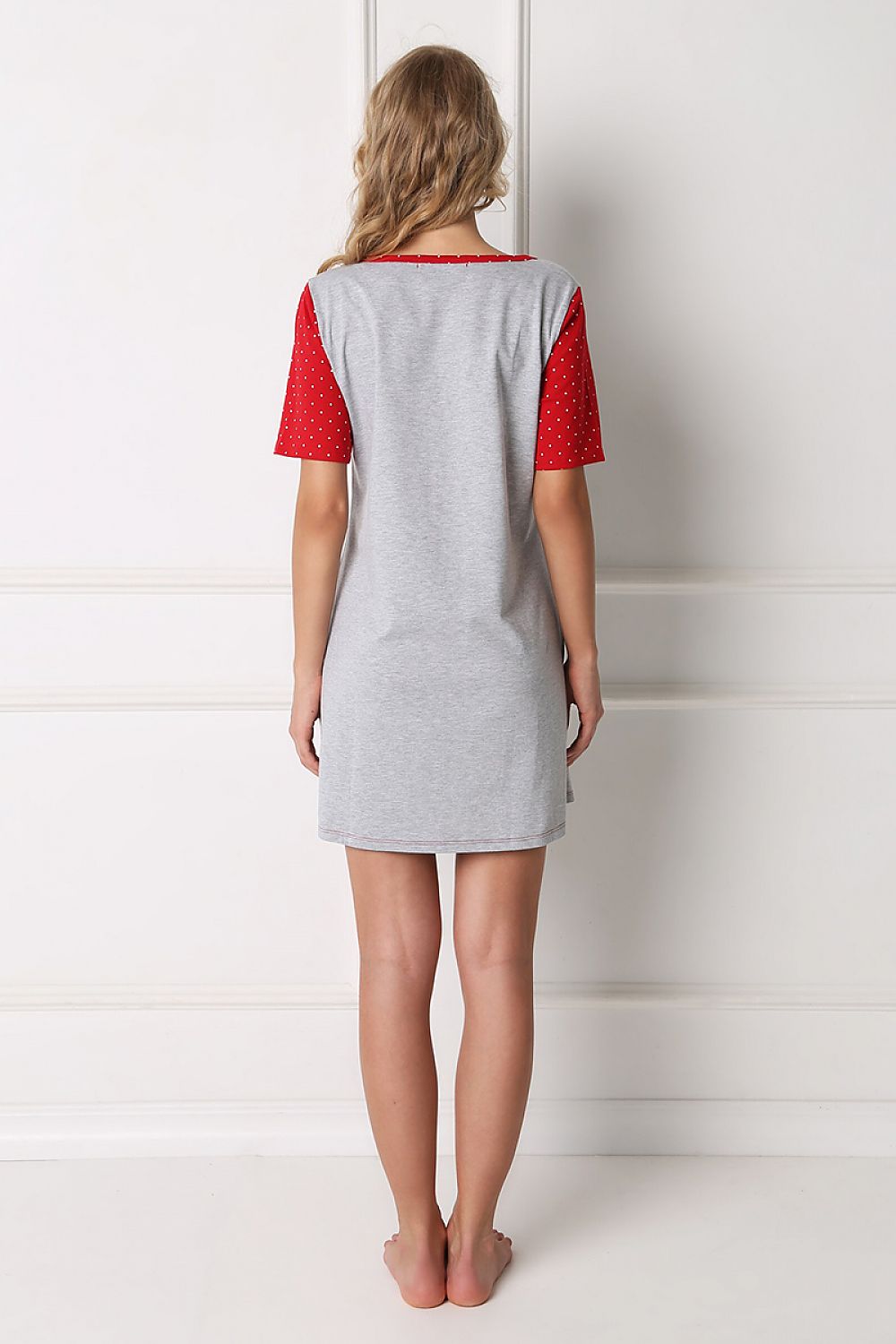 Nightgown model 137836 Aruelle