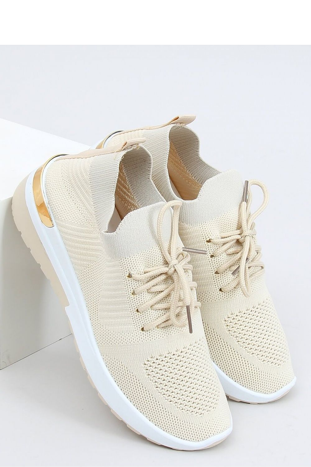 Sports shoes model 153309 Inello