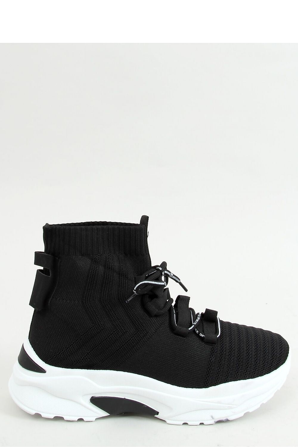 Sports shoes model 157678 Inello