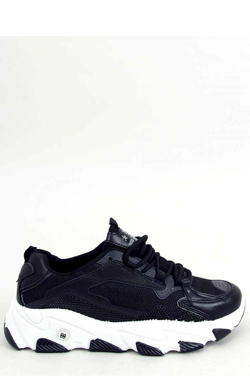 Sports shoes model 158839 Inello