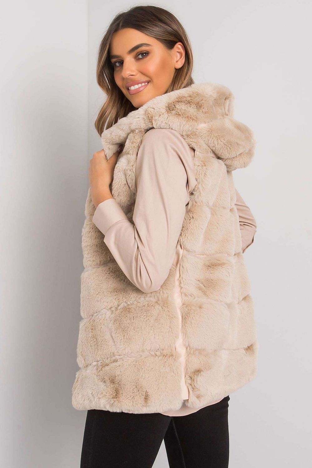 Vest model 159689 Och Bella