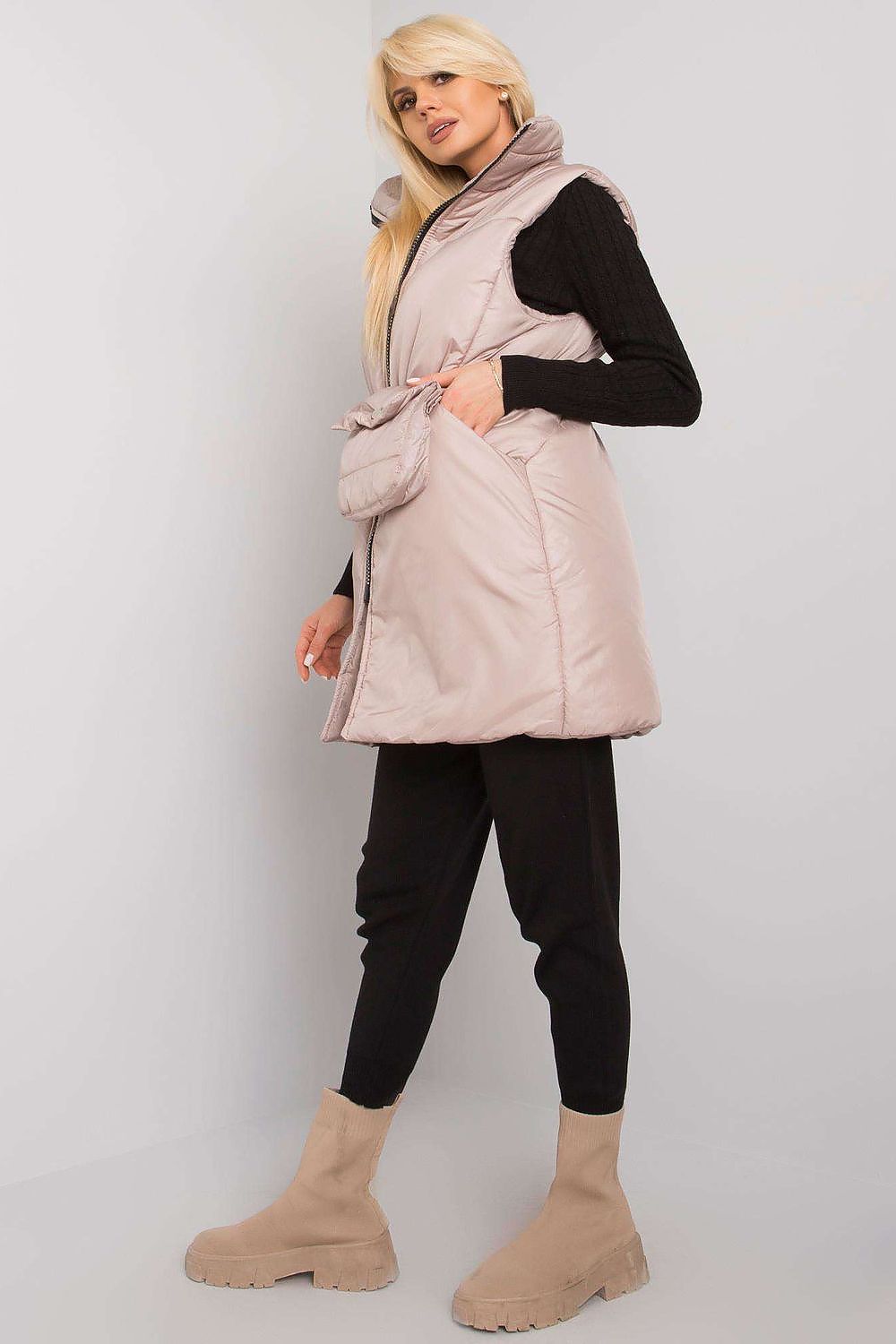 Vest model 160763 Ex Moda