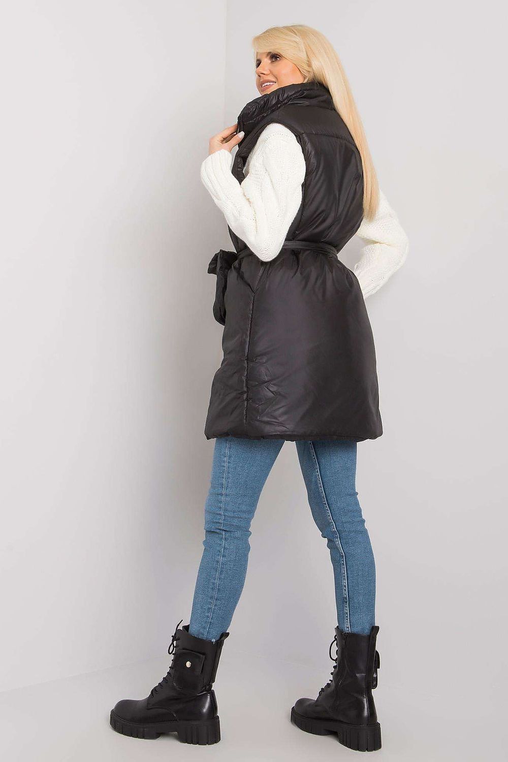 Vest model 160763 Ex Moda