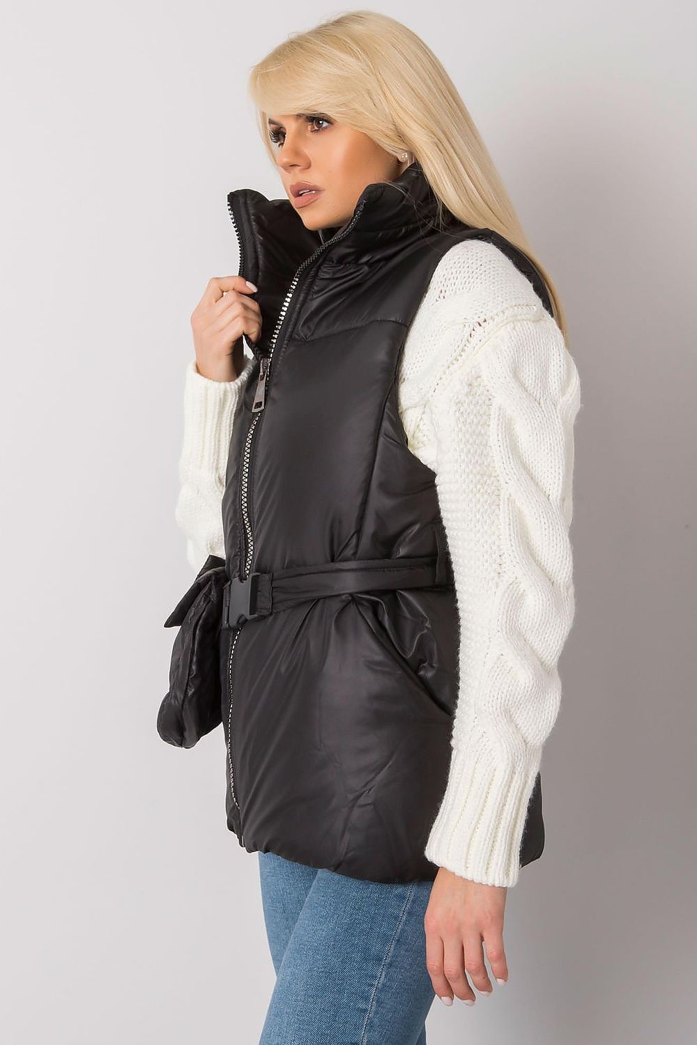 Vest model 160781 Ex Moda