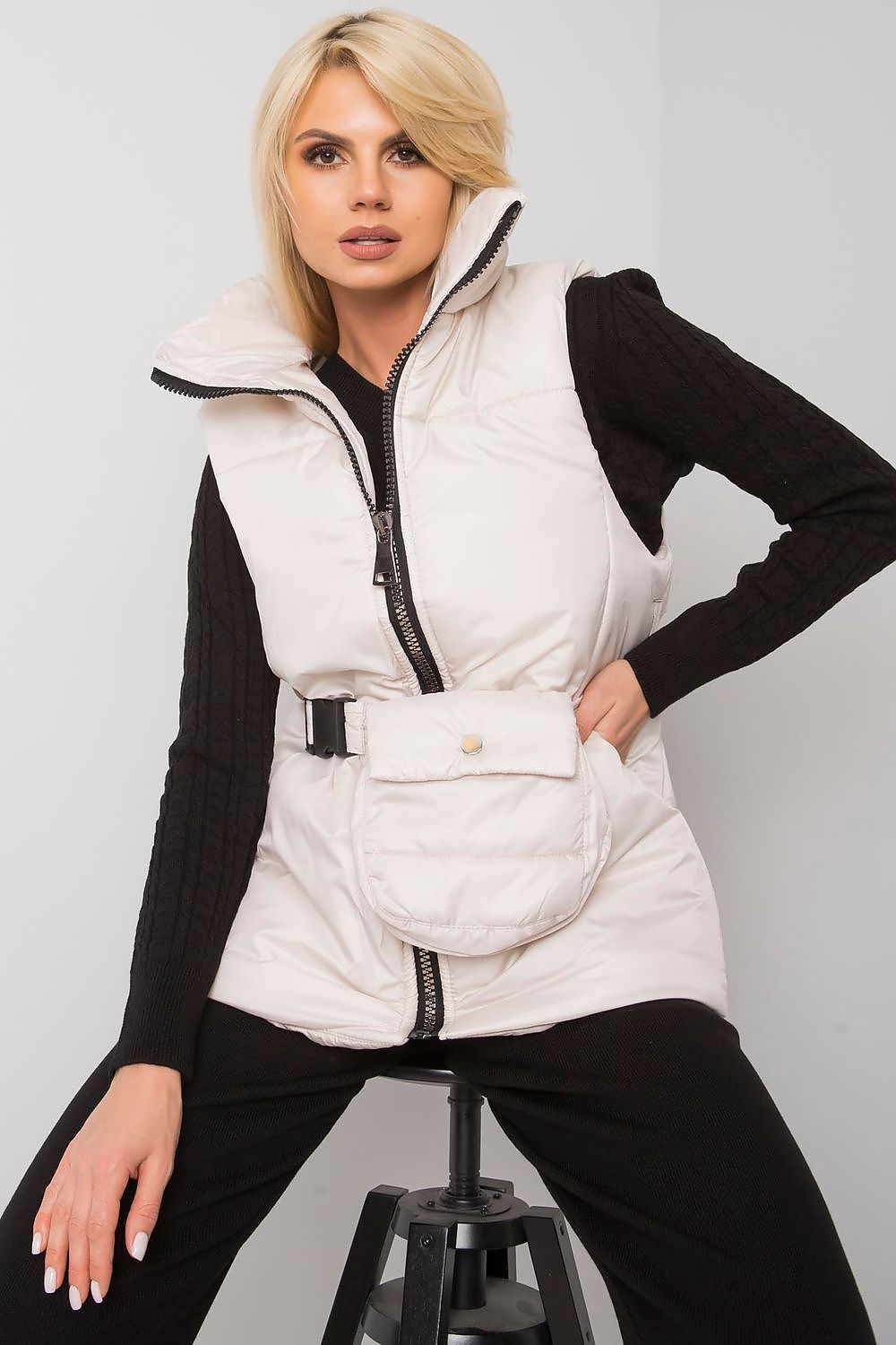Vest model 160781 Ex Moda