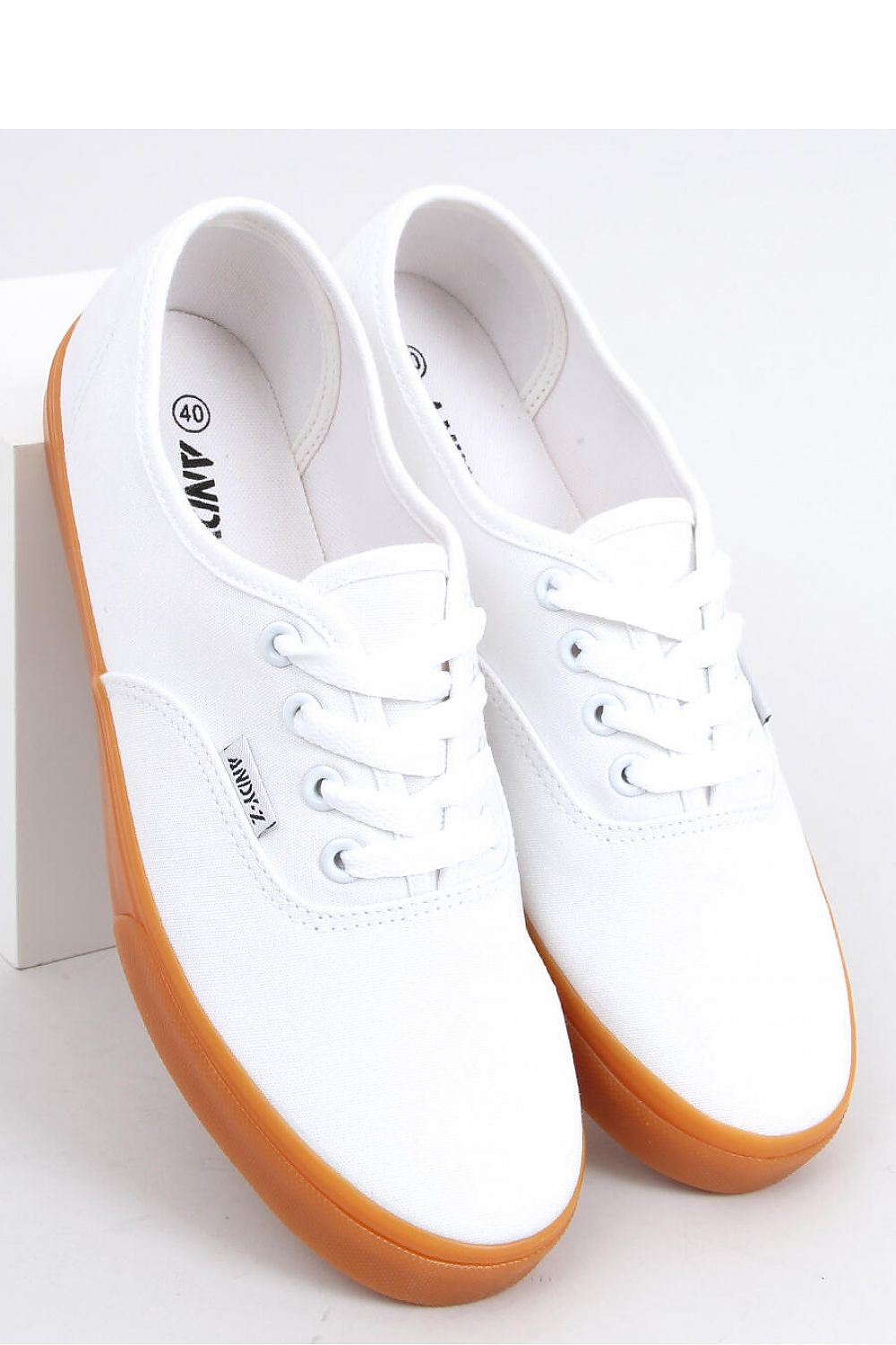 Inello model 162116 sneakers