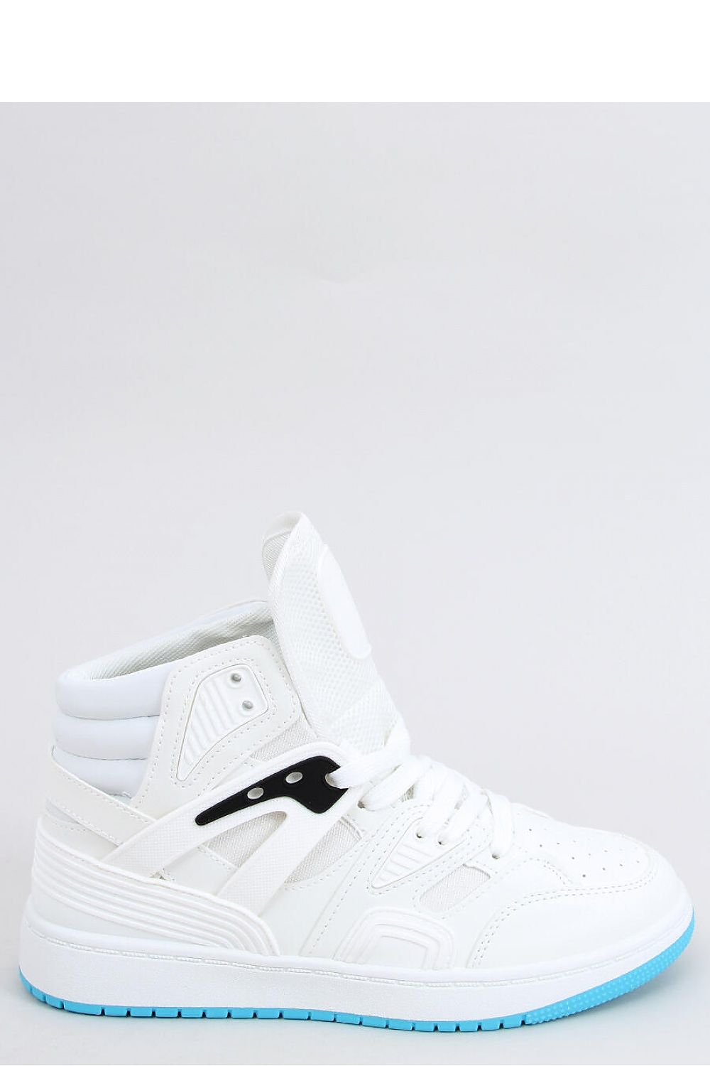 Sports shoes model 162699 Inello