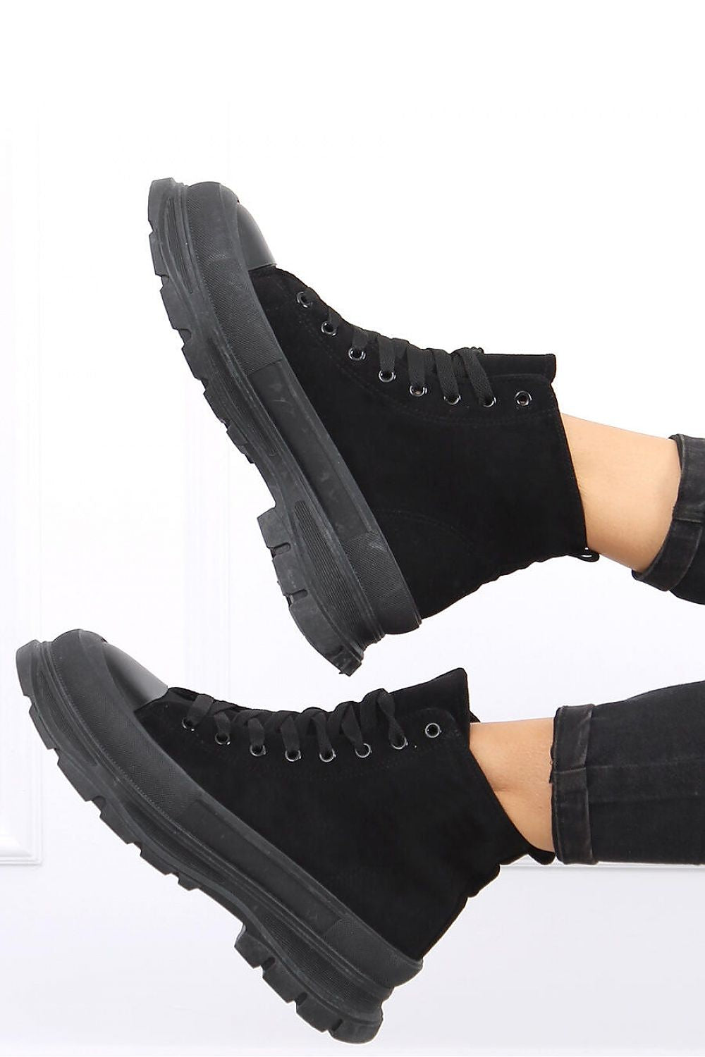 Inello model 163009 sneakers