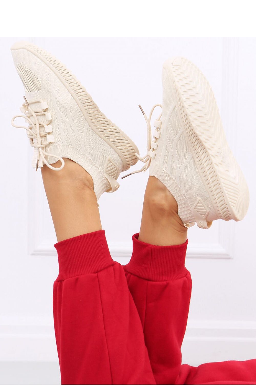 Sports shoes model 163526 Inello