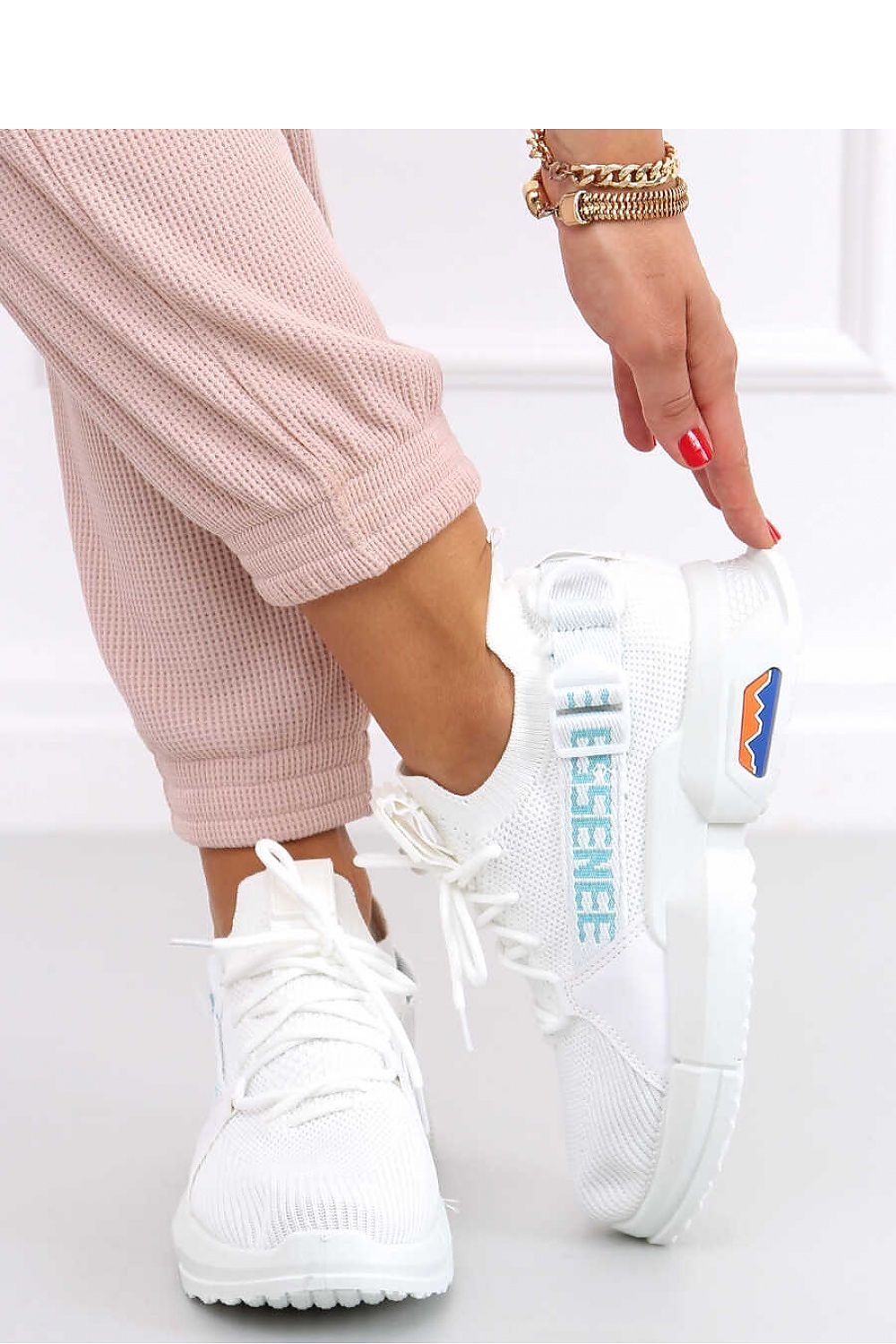Sports shoes model 163886 Inello