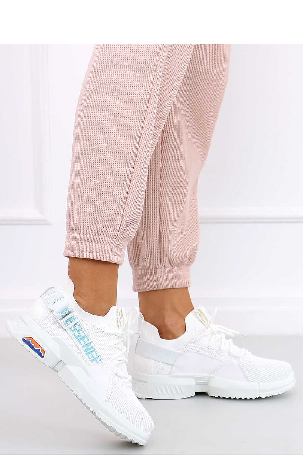 Sports shoes model 163886 Inello