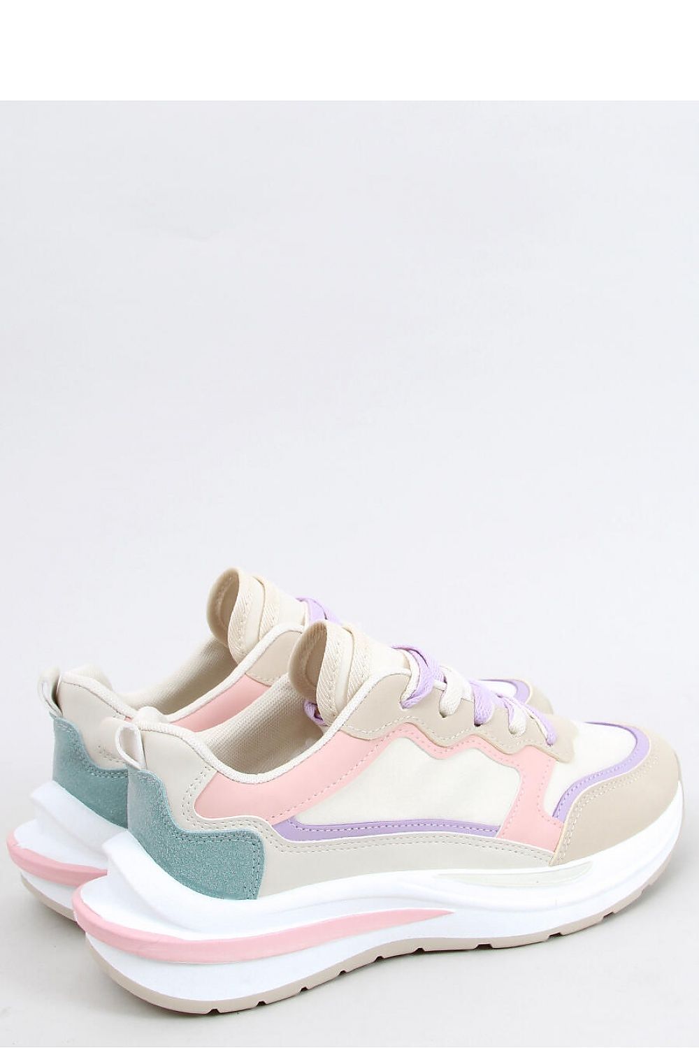 Sports shoes model 163892 Inello