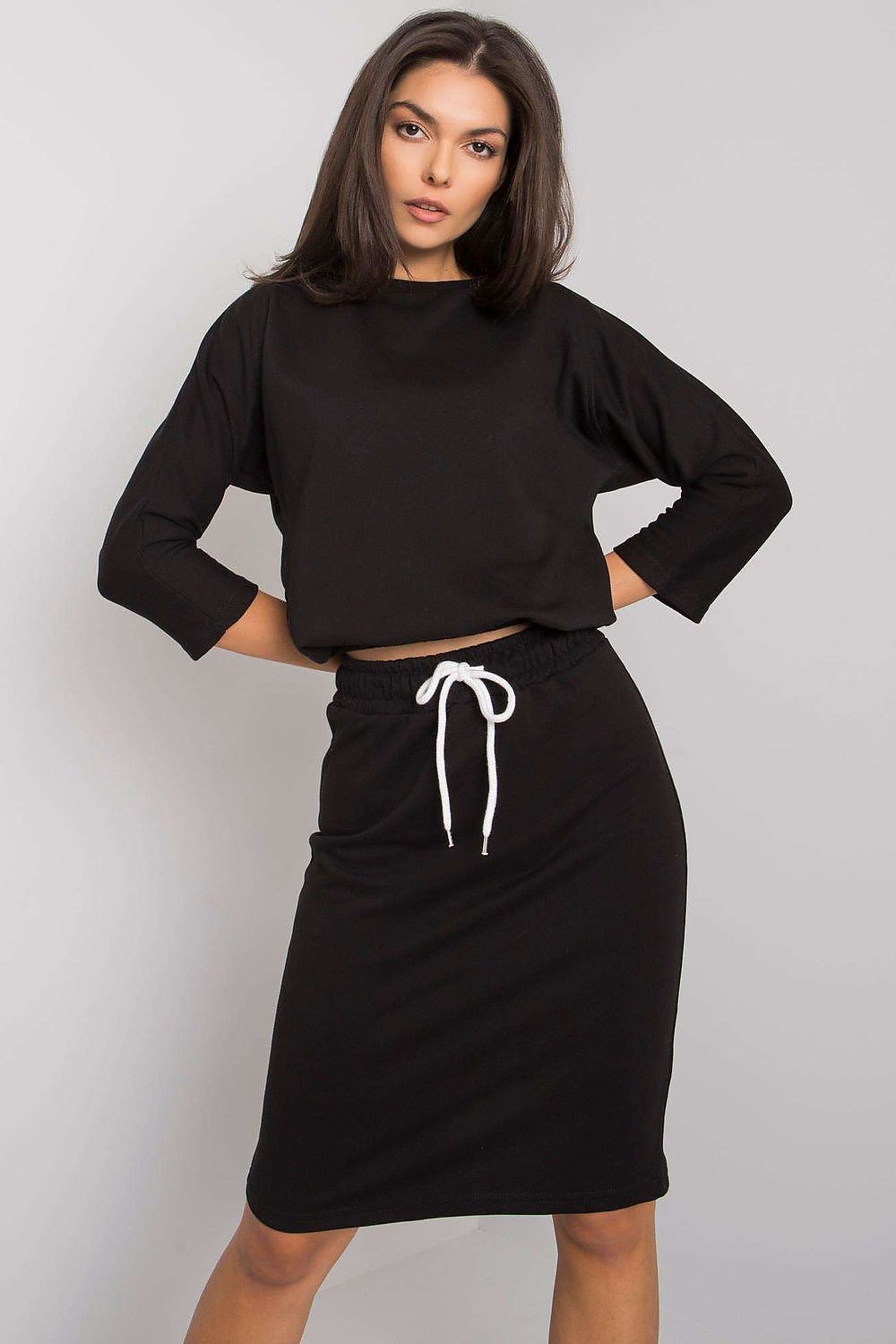 L`ensemble model 164779 Ex Moda