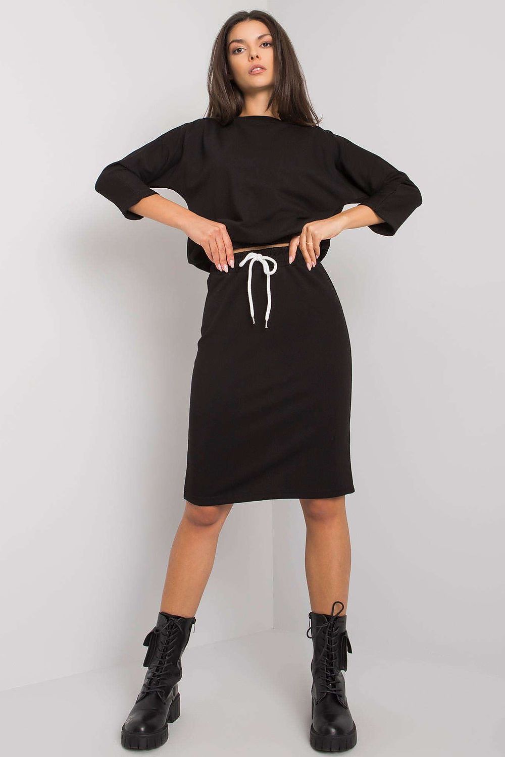 L`ensemble model 164779 Ex Moda