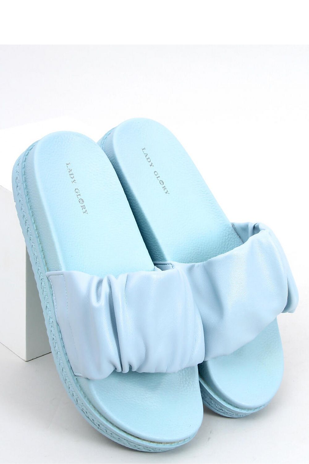 Slides model 165073 Inello