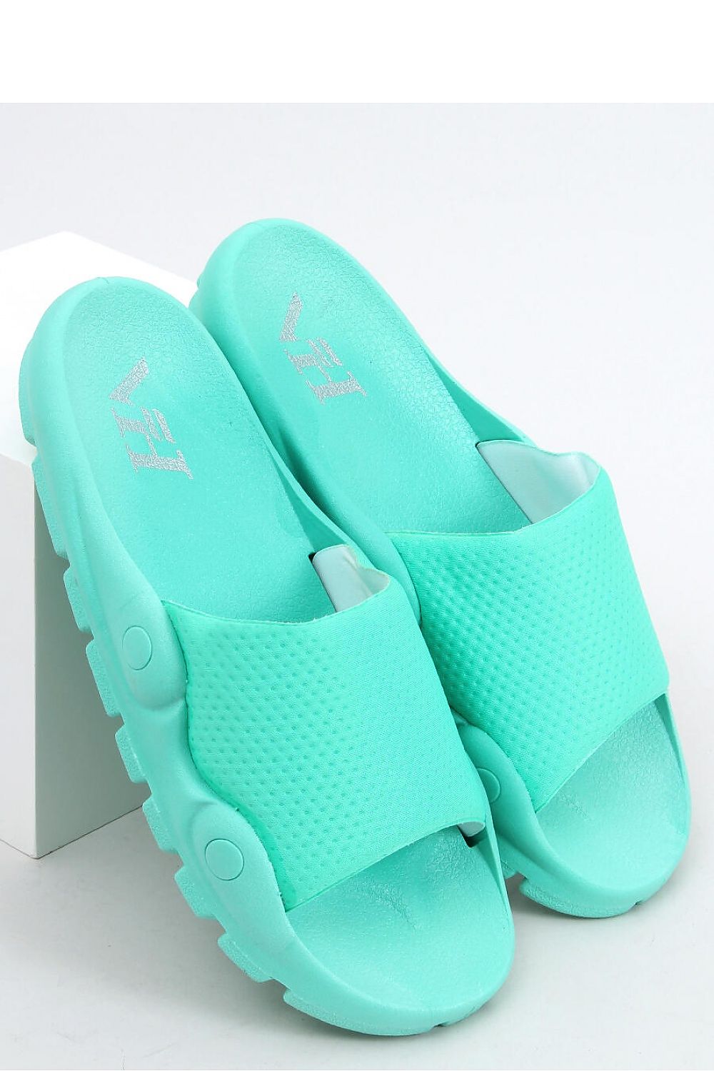 Slides model 166425 Inello