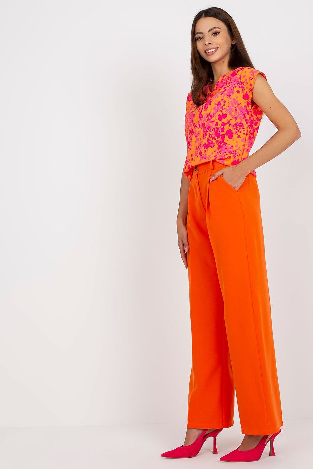 Women's pants model 181351 Italy Moda