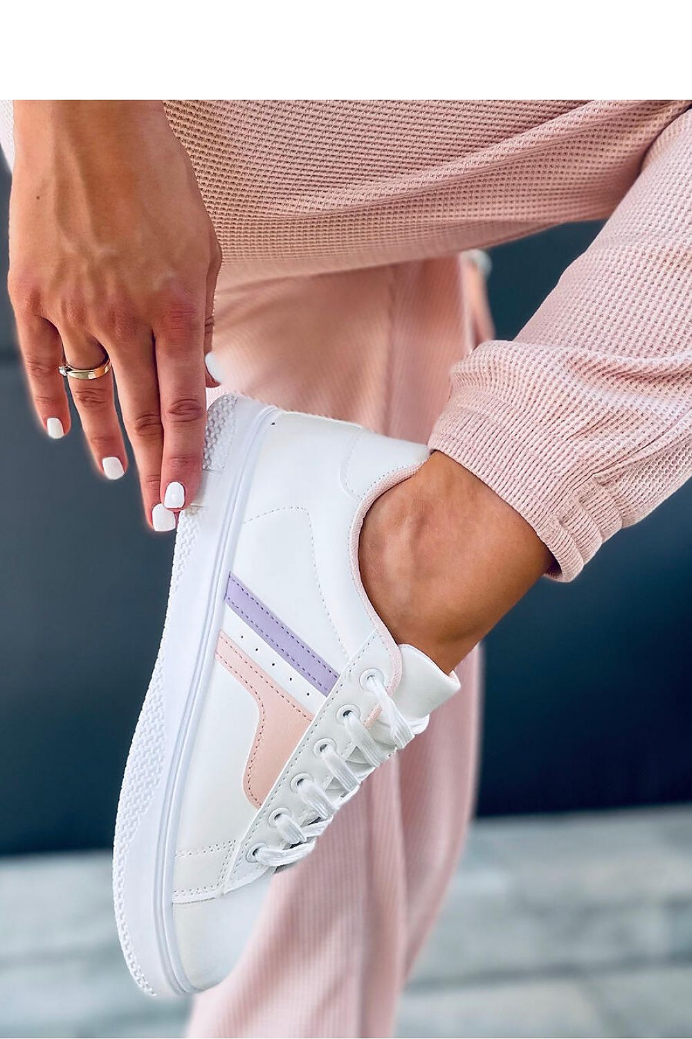 Inello model 167466 sneakers
