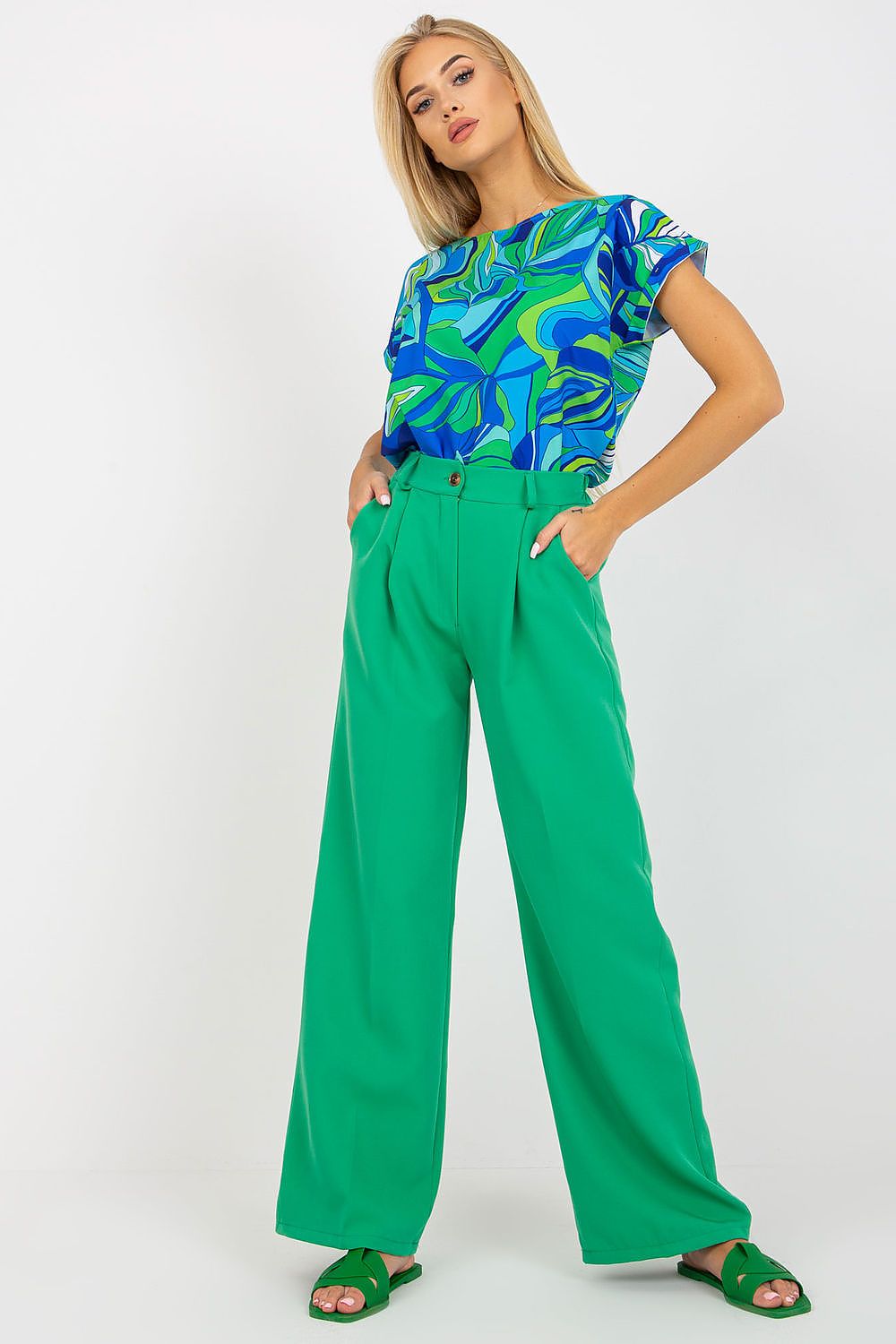 Women's pants model 181351 Italy Moda