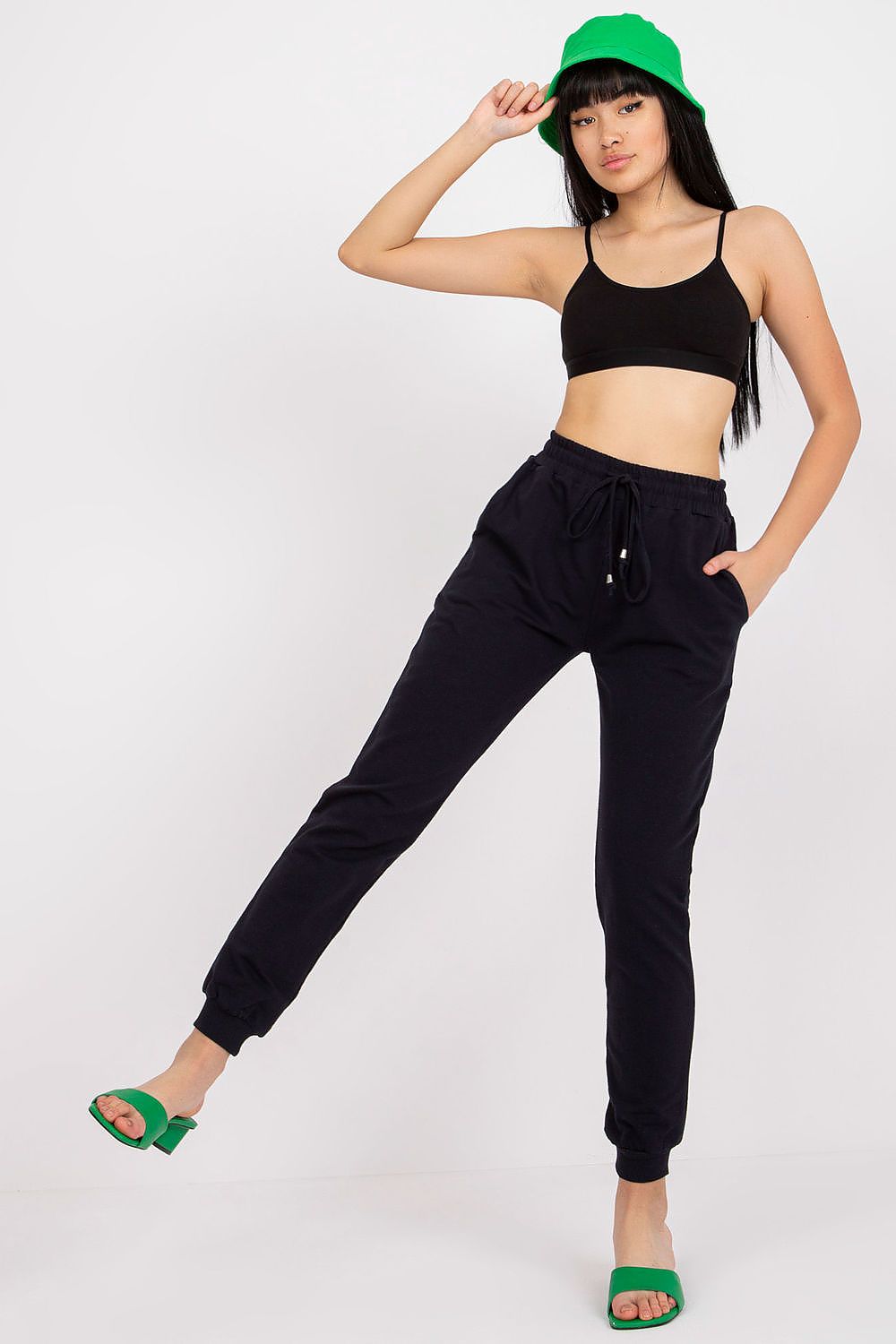 Sweatpants model 167923 BFG