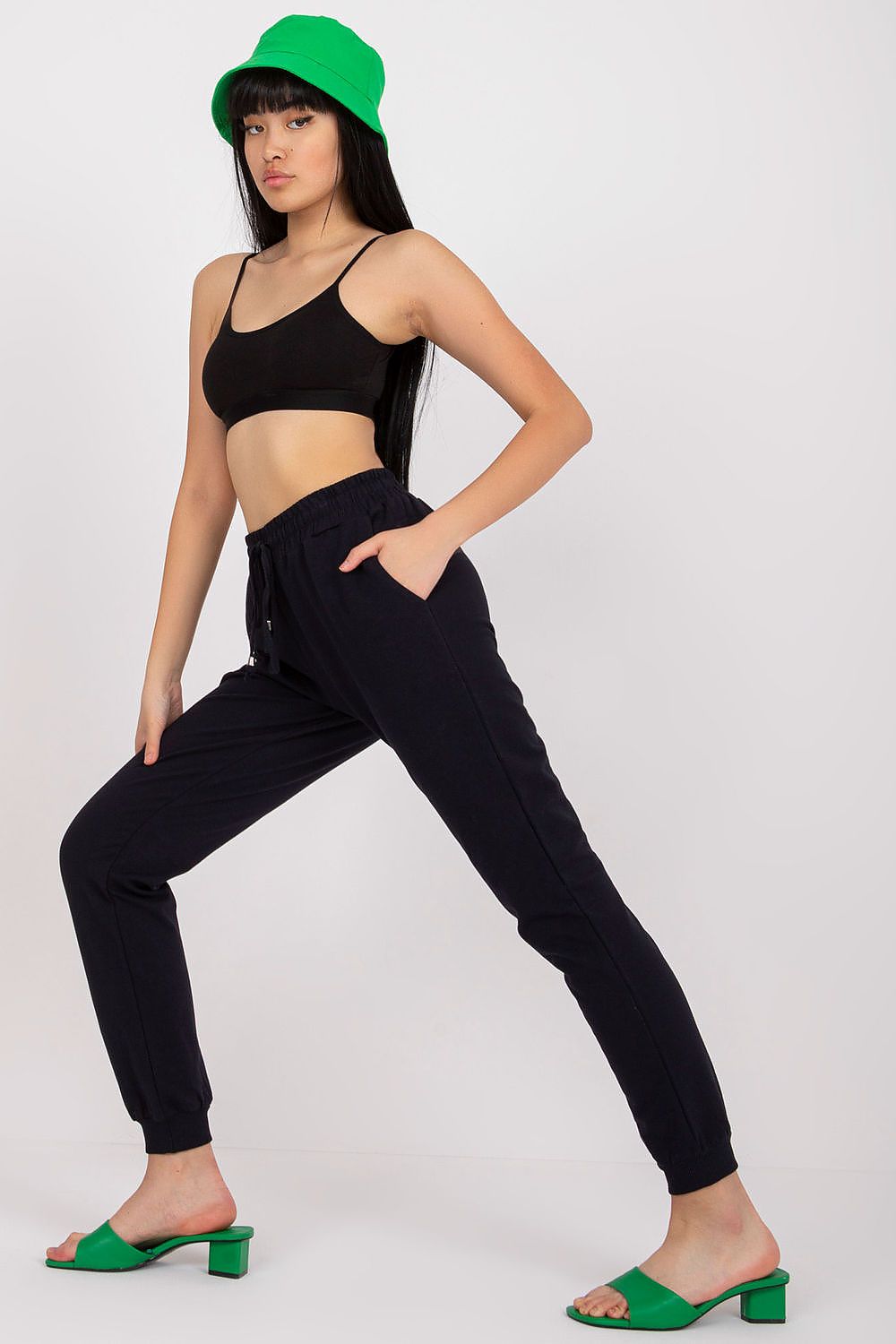 Sweatpants model 167923 BFG