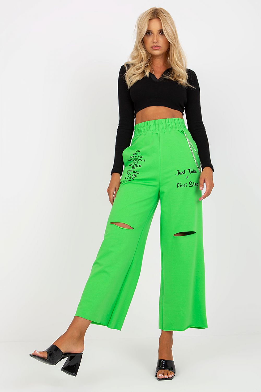 Women's pants model 168264 Fancy