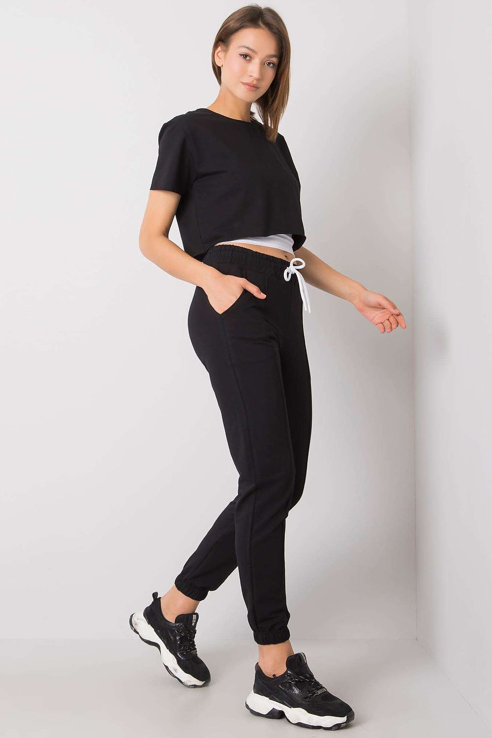 Women's pants model 168893 Rue Paris