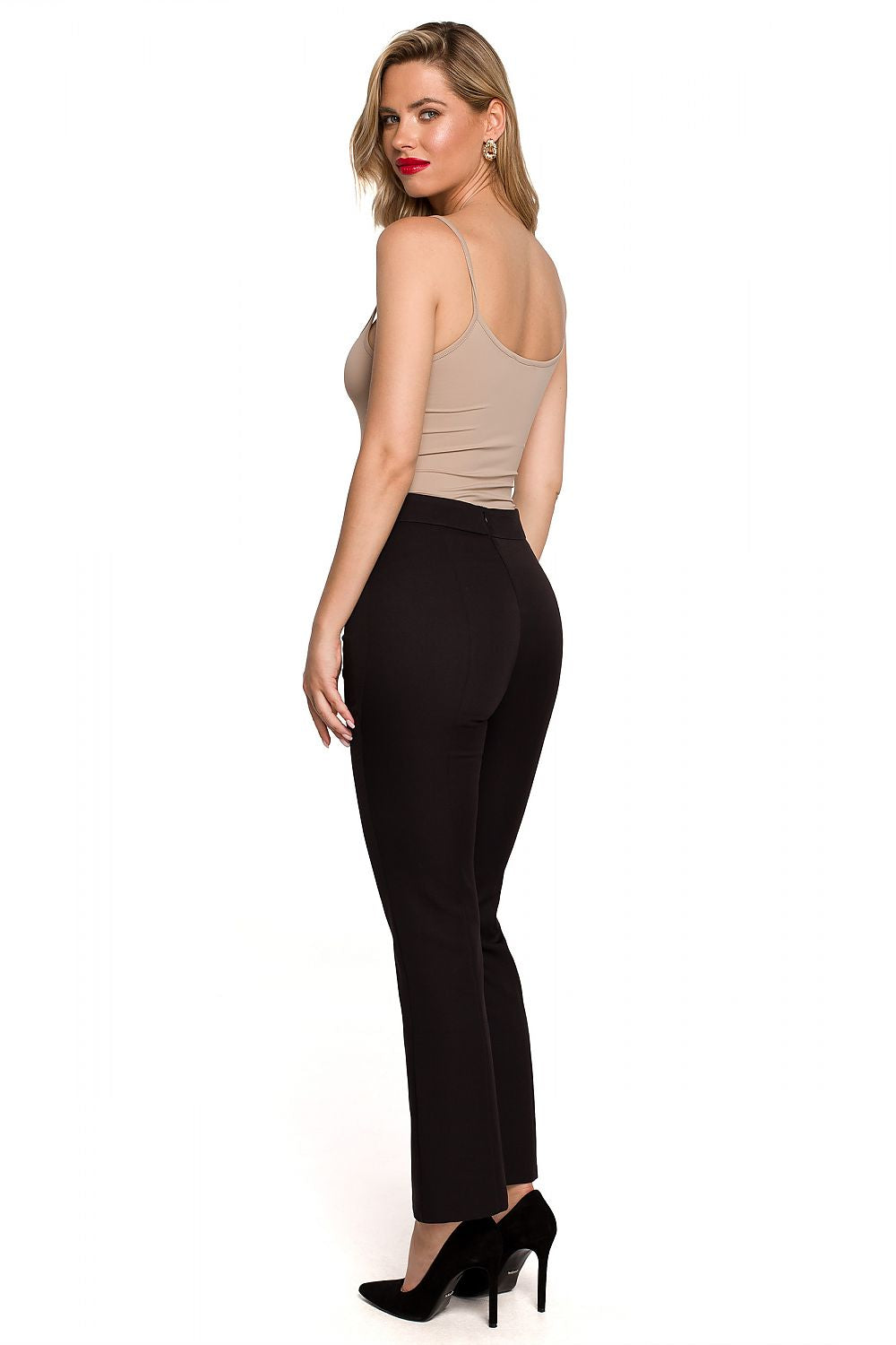 Women's pants model 170516 Makover