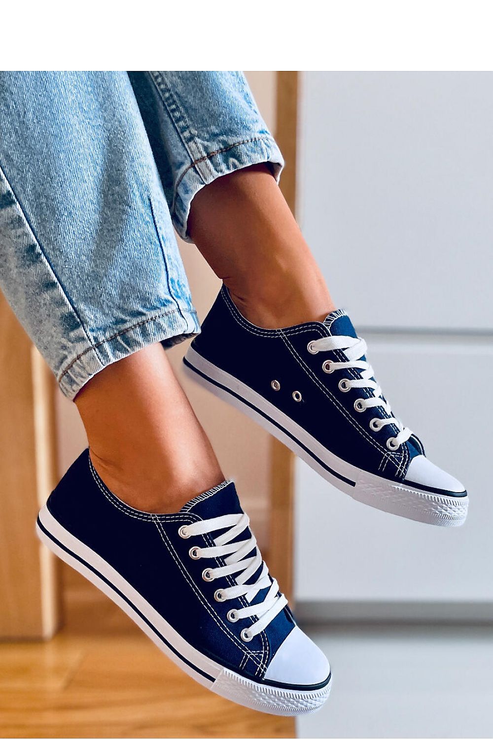 Inello model 170664 sneakers