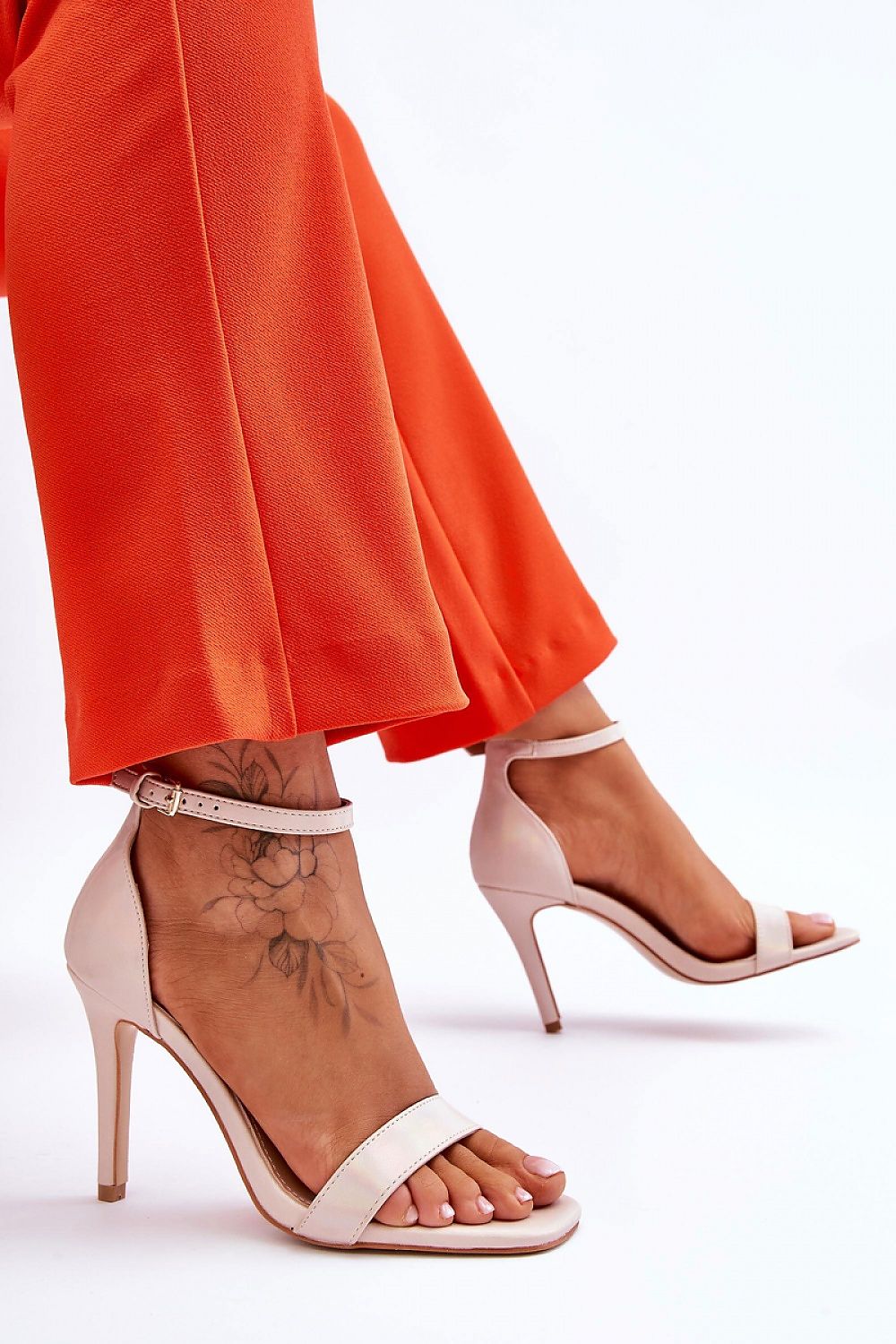 Heeled sandals model 177463 Step in style