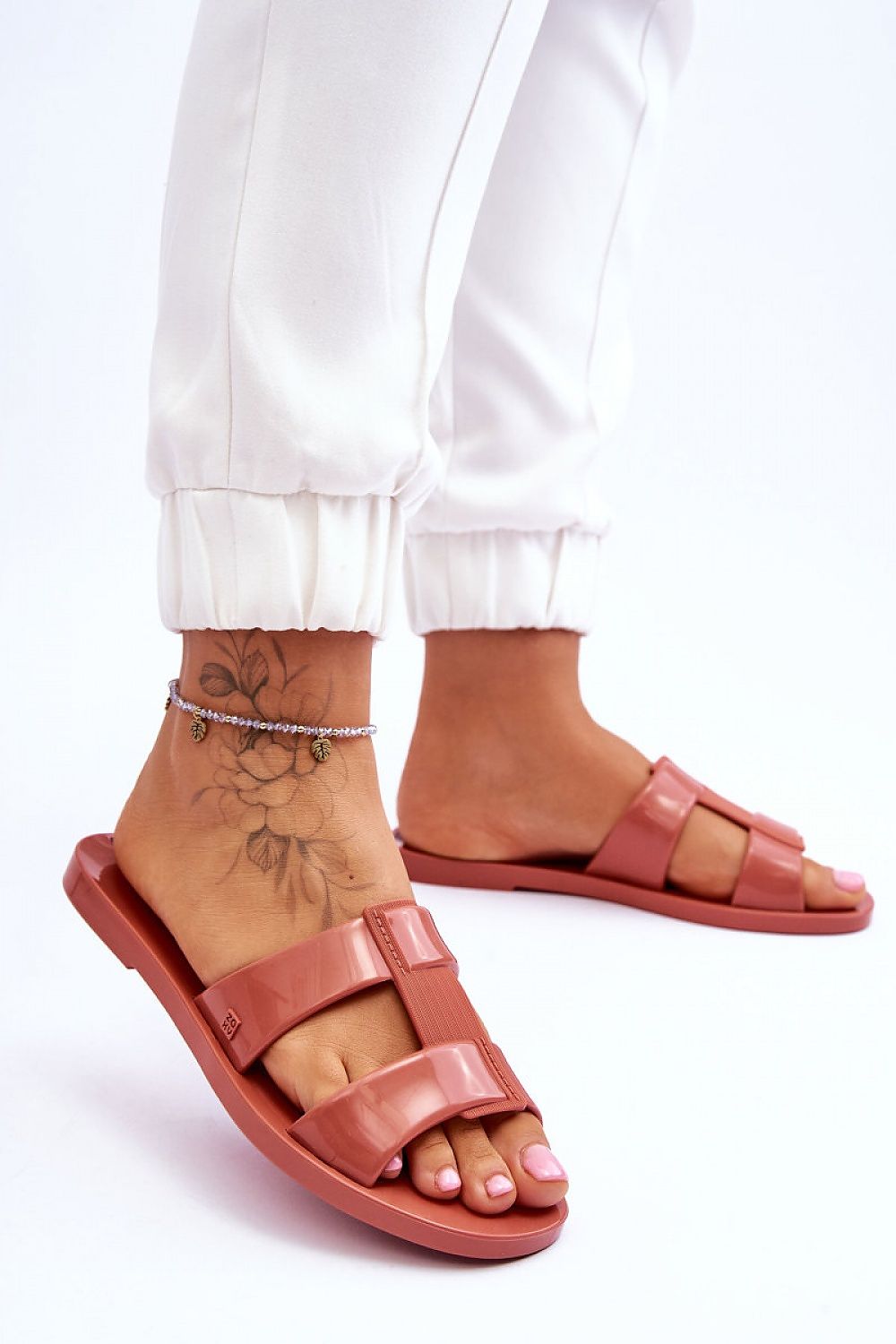 Slides model 178355 Step in style