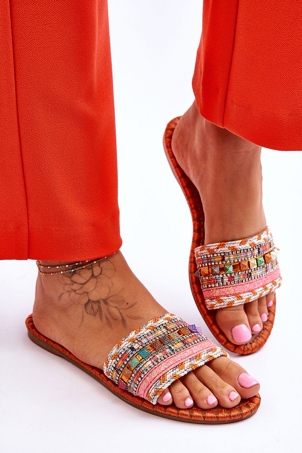 Slides model 178447 Step in style