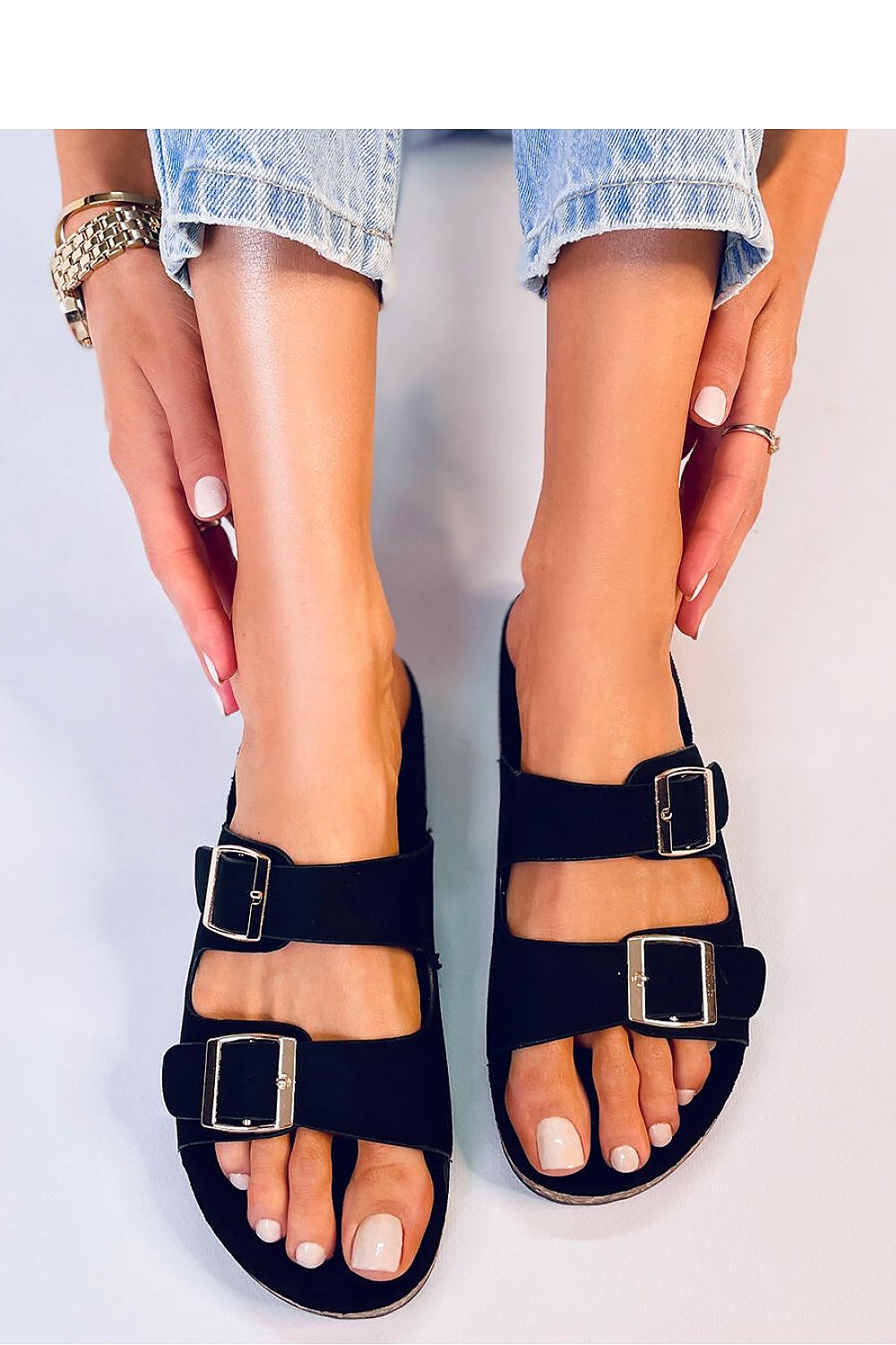 Slides model 178748 Inello
