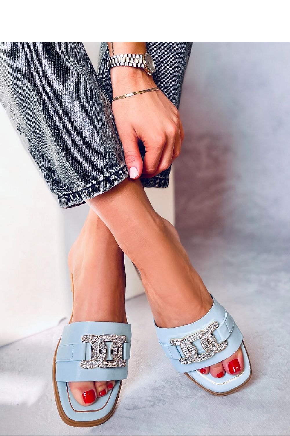 Slides model 179284 Inello