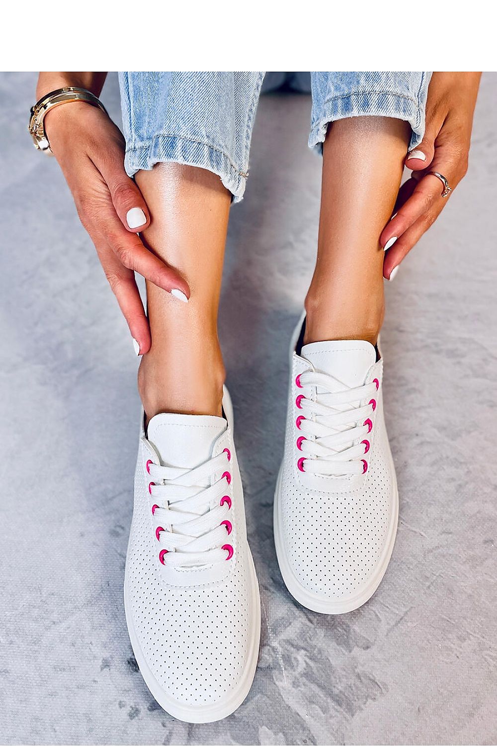 Inello model 179940 sneakers