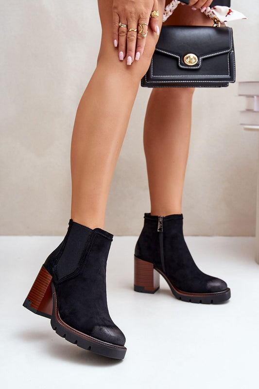 Heeled boots model 202170 Step in style